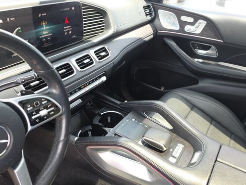 Used 2022 Mercedes-Benz GLS 450 4MATIC image 22