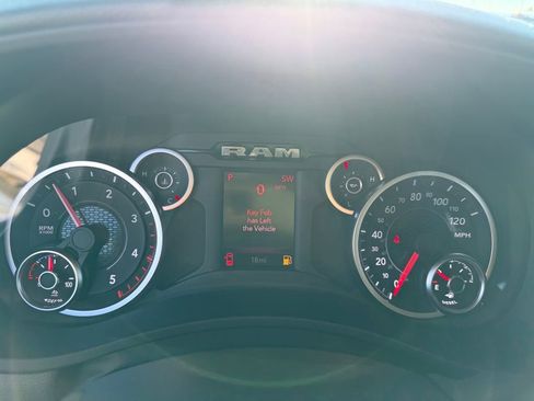 New 2026 RAM 2500 Big Horn AWD/4WD image 17