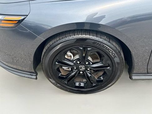 Used 2025 Honda Accord SE image 33