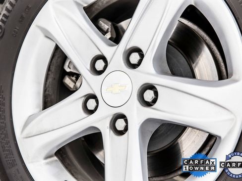 Used 2020 Chevrolet Malibu LS image 40