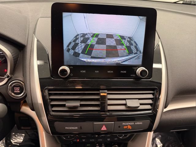 Used 2025 Mitsubishi Eclipse Cross AWD image 29
