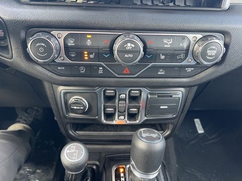 New 2026 Jeep Wrangler Sport S image 31