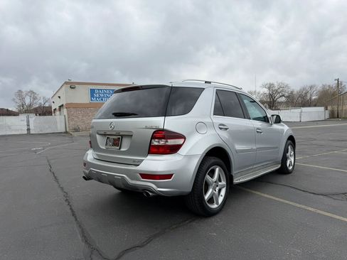Used 2010 Mercedes-Benz ML 550 4MATIC image 5