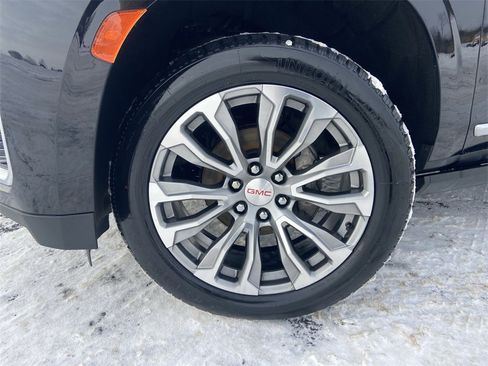 Certified 2021 GMC Yukon Denali w/ Denali Premium Package image 34