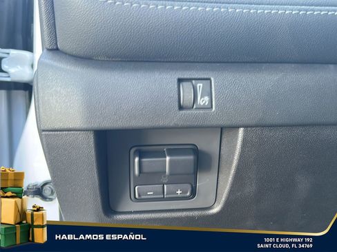 New 2025 Chevrolet Colorado LT w/ LT Convenience Package image 29