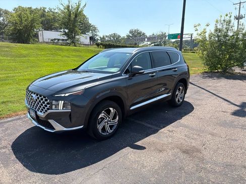 Used 2021 Hyundai Santa Fe SEL w/ Convenience Package AWD/4WD image 3