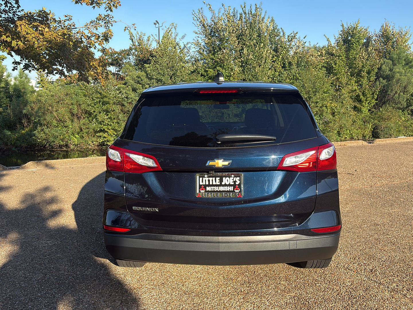 Used 2020 Chevrolet Equinox LS w/ LS Convenience Package FWD image 6