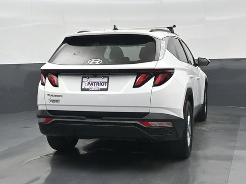 Used 2024 Hyundai Tucson SEL FWD image 2