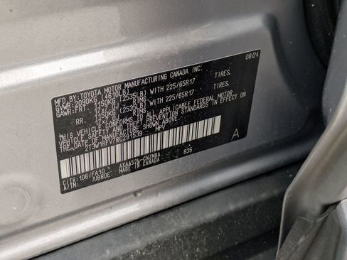 Used 2024 Toyota RAV4 XLE w/ Convenience Package image 33