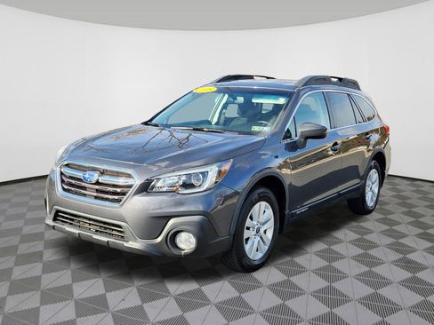 Used 2018 Subaru Outback 2.5i Premium image 2