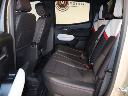 Used 2024 GMC Canyon AT4X w/ AT4X AEV Edition AWD/4WD image 65