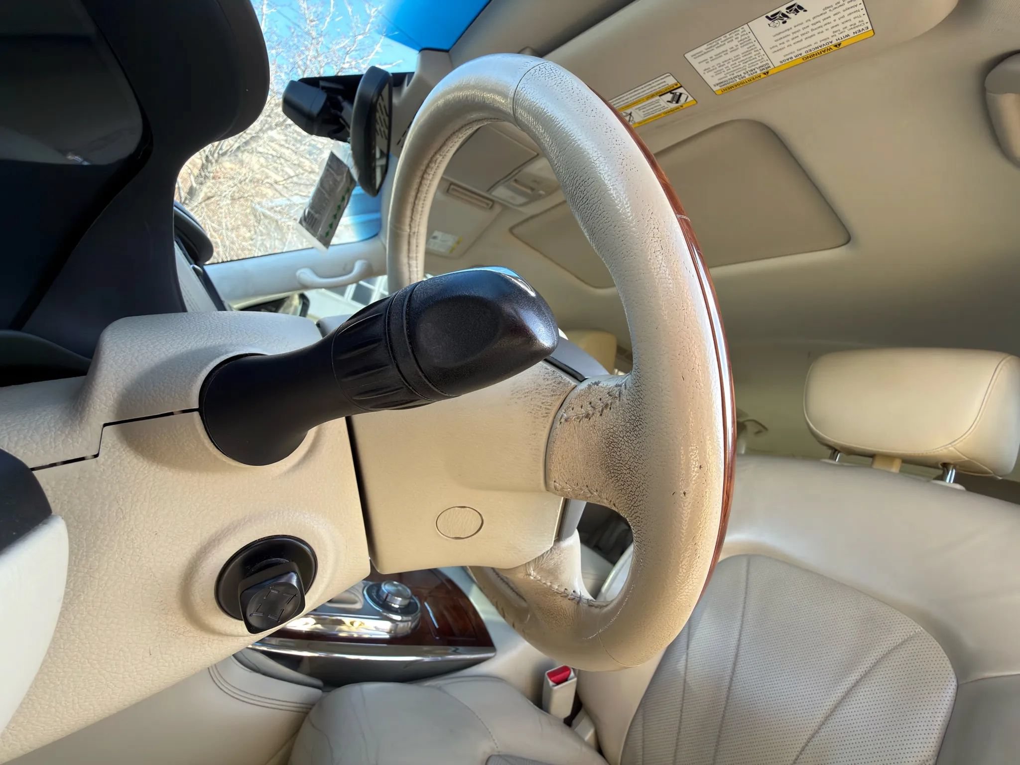 Used 2016 INFINITI QX80 4WD w/ Deluxe Technology Package image 34