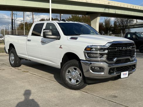 New 2026 RAM 2500 Tradesman image 2