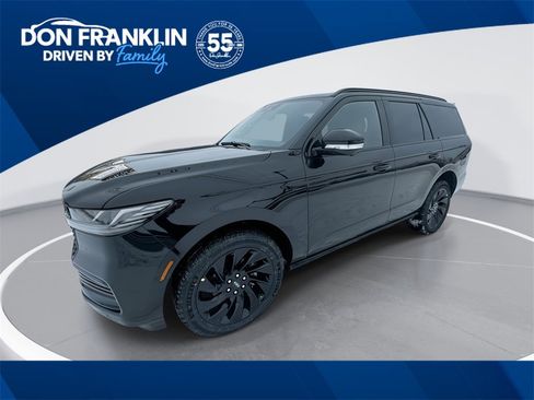 New 2026 Lincoln Navigator Reserve image 1