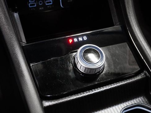 Certified 2024 Jeep Grand Cherokee Laredo image 27