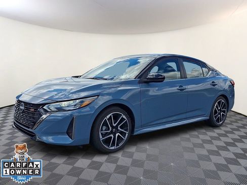 Used 2024 Nissan Sentra SR FWD image 6
