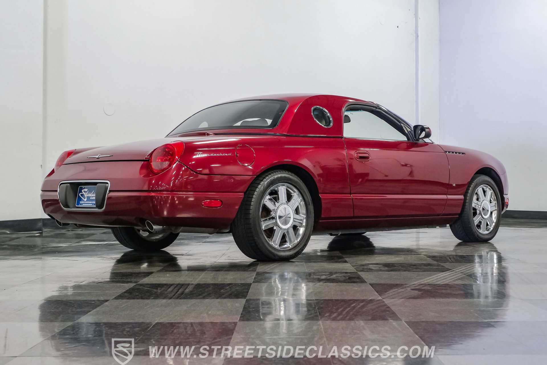Used 2004 Ford Thunderbird RWD image 33