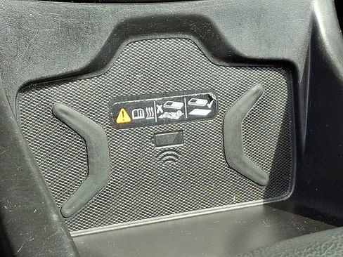 Used 2022 GMC Canyon AT4 w/ Trailering Package image 28