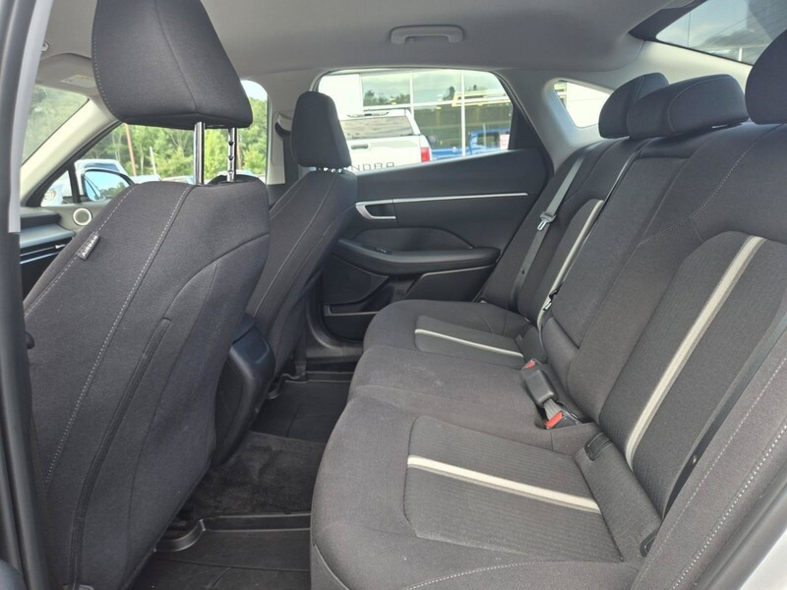 Used 2026 Hyundai Sonata SEL FWD image 23