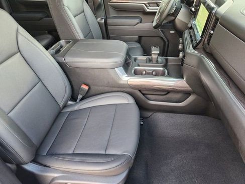 Used 2026 Chevrolet Silverado 1500 LTZ w/ LTZ Premium Texas Edition image 20