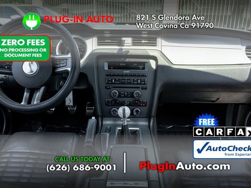 Used 2011 Ford Mustang Shelby GT500 RWD image 16