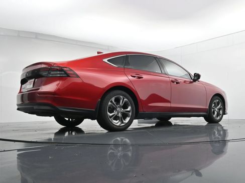 Used 2024 Honda Accord EX image 37