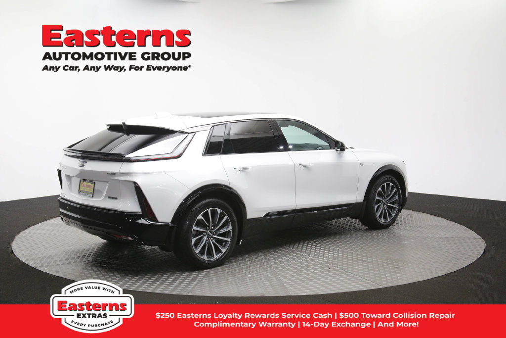 Used 2024 Cadillac Lyriq Sport RWD image 45
