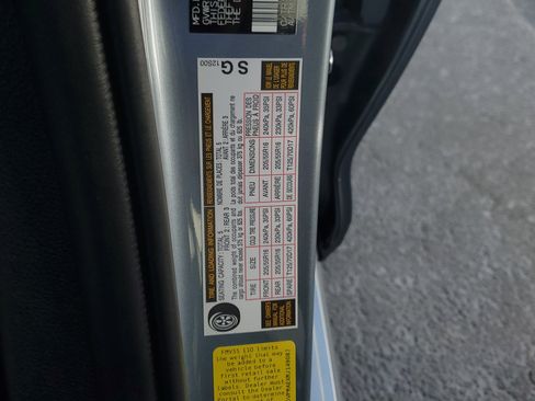 Used 2021 Toyota Corolla LE w/ LE Convenience Package image 31