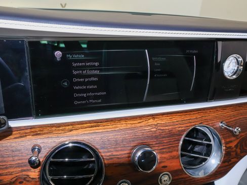 Used 2022 Rolls-Royce Ghost AWD/4WD image 33