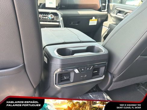 New 2026 GMC Sierra 2500 Denali w/ Denali Reserve Package AWD/4WD image 26