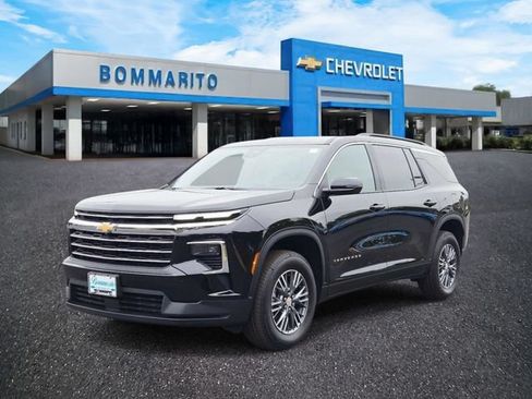 New 2026 Chevrolet Traverse LT w/ LPO, Floor Liner Package AWD/4WD image 1