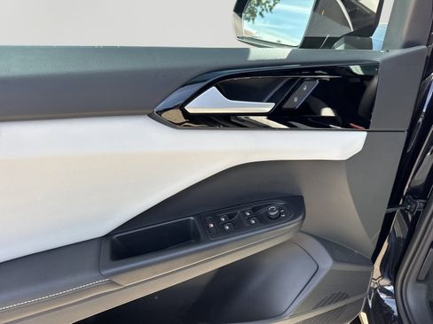 New 2026 Volkswagen Taos S FWD image 12