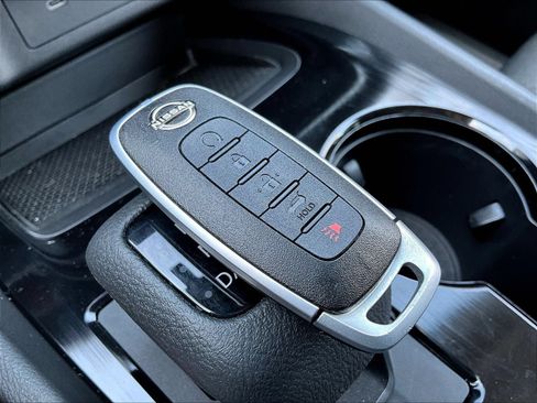 Certified 2026 Nissan Rogue SV AWD/4WD image 37