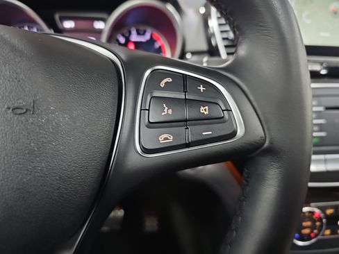 Used 2018 Mercedes-Benz GLE 43 AMG 4MATIC image 19