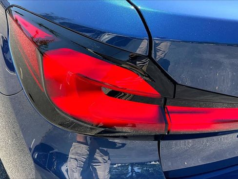 Certified 2023 BMW 530i w/ Premium Package RWD image 29