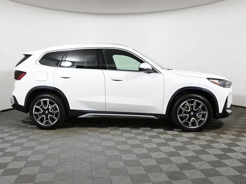 New 2026 BMW X1 xDrive28i w/ Technology Package AWD/4WD image 8