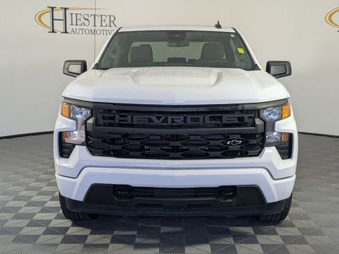 Used 2023 Chevrolet Silverado 1500 Custom RWD image 3