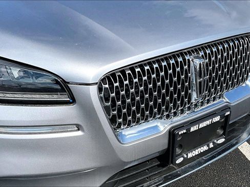 Used 2021 Lincoln Corsair AWD w/ Equipment Group 101A image 29
