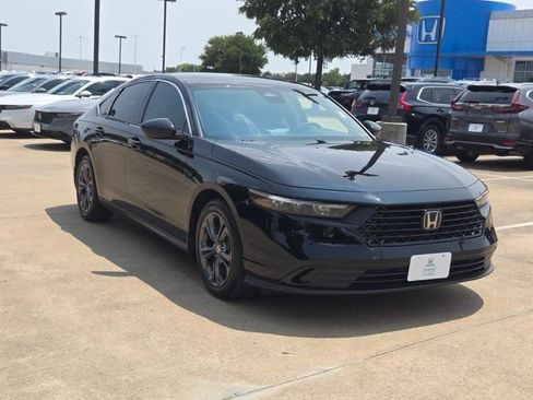 Used 2023 Honda Accord EX image 3
