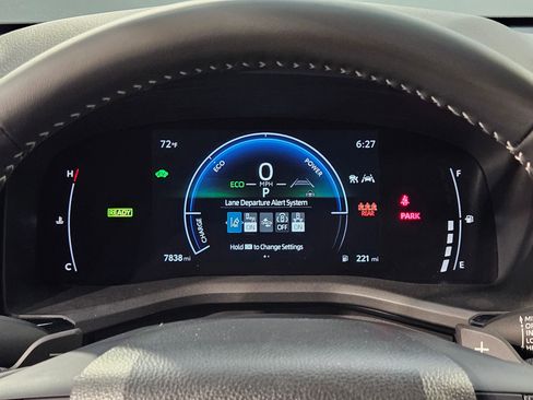 Certified 2025 Toyota Camry SE w/ Convenience Package FWD image 15