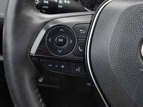 Used 2021 Toyota RAV4 XLE w/ XLE Grade Weather Package image 21