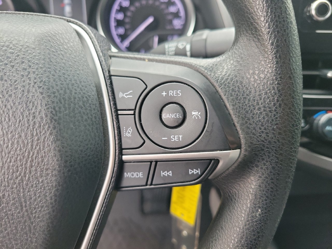 Used 2023 Toyota Camry LE FWD image 20
