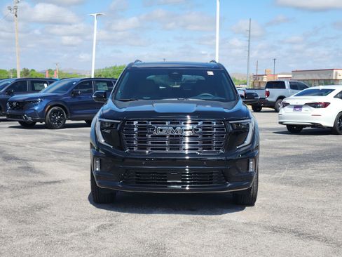 New 2026 GMC Acadia Denali Ultimate w/ LPO, Floor Liner Package image 6