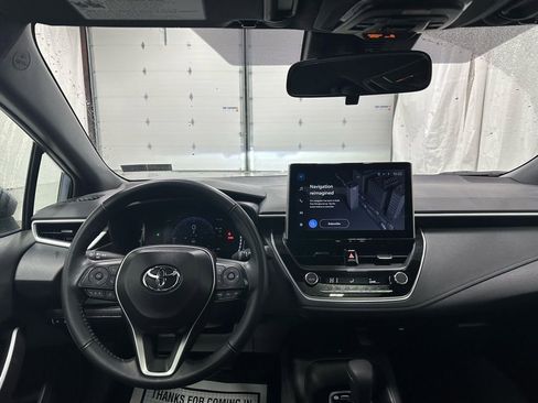 Used 2025 Toyota Corolla SE w/ SE Premium Package image 16
