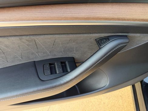 Used 2023 Tesla Model 3 Long Range AWD/4WD image 20