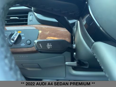 Used 2022 Audi A4 2.0T Premium w/ Convenience Package image 21