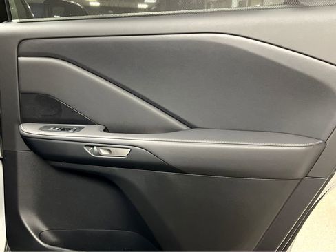 New 2026 Lexus TX 500h AWD image 20