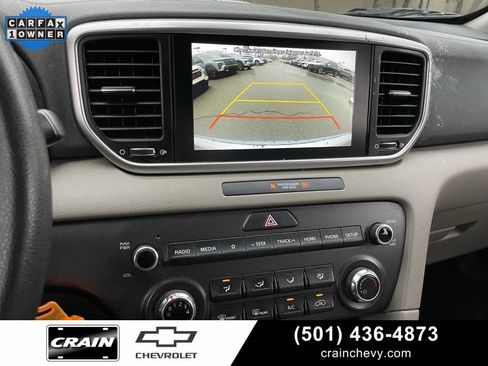 Used 2020 Kia Sportage LX image 18