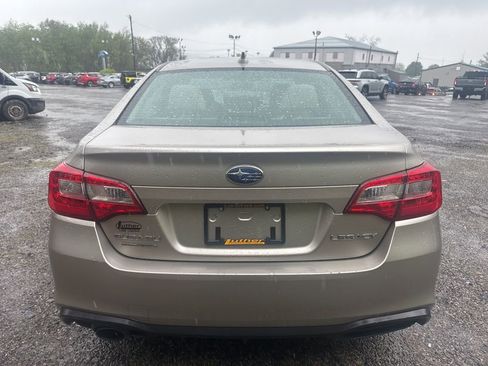 Used 2019 Subaru Legacy 2.5i Premium AWD/4WD image 7