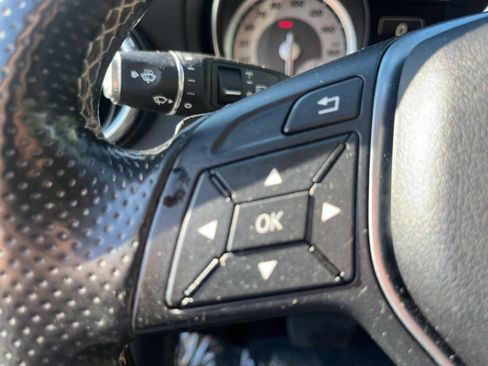Used 2015 Mercedes-Benz GLA 250 4MATIC image 15